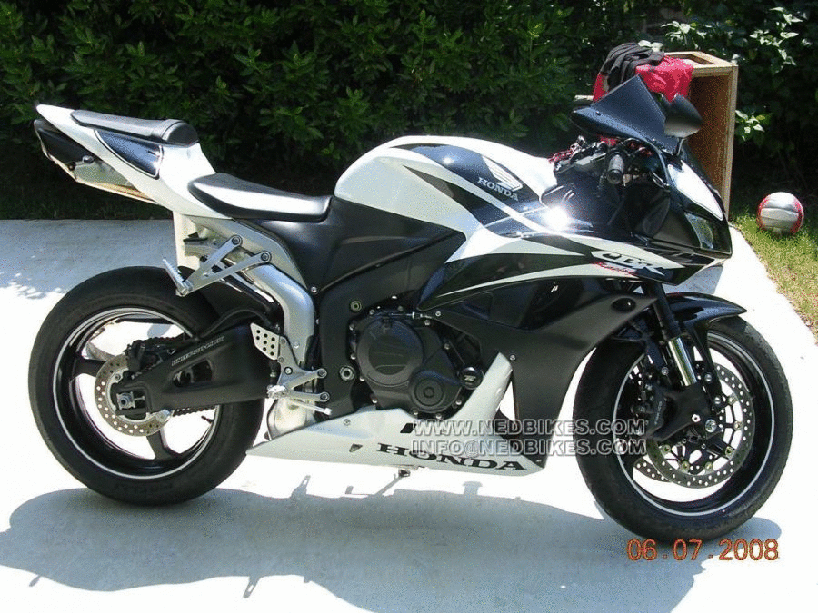 1000rr Siyah Beyaz 2007-08 Grenaj Seti